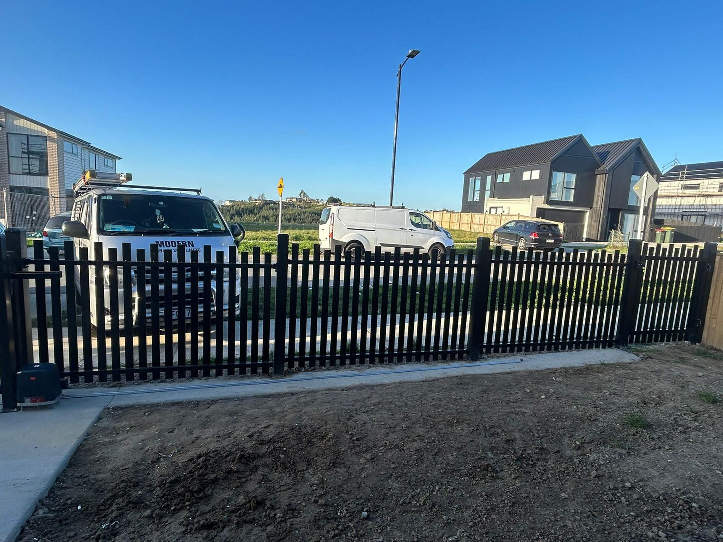 Aluminum Driveway Sliding Gate - FGWL40 - BLACK