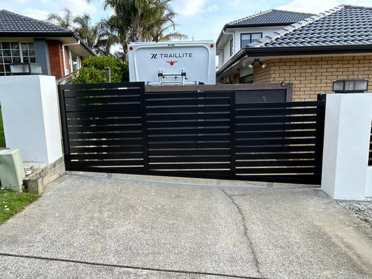 Aluminum Sliding Gate - FGLV04 - BLACK