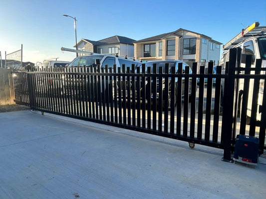 Aluminum Sliding Gate - FGWL 50 - BLACK